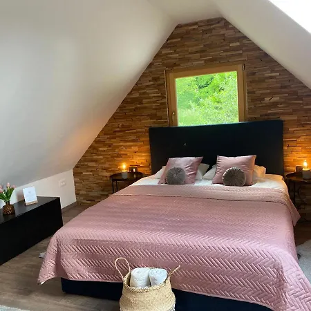 Glamping Gozdna Jasa * Bovec