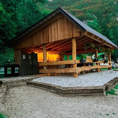 Glamping Gozdna Jasa