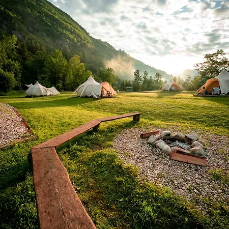 Glamping Gozdna Jasa Luxury tent Bovec