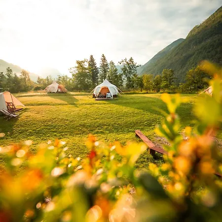 Luksusowy namiot Glamping Gozdna Jasa Bovec