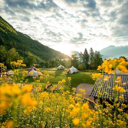 Glamping Gozdna Jasa Tente de luxe *