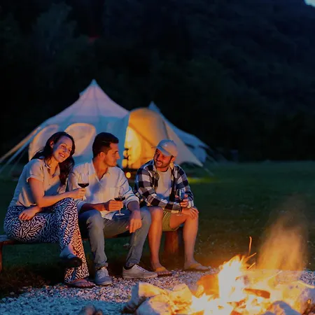 Glamping Gozdna Jasa Luxe tent Bovec