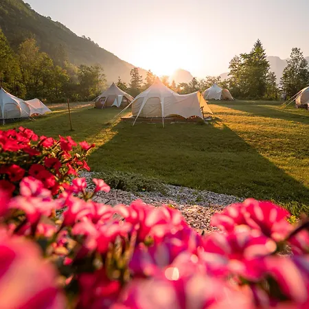 Glamping Gozdna Jasa Luxury tent Bovec