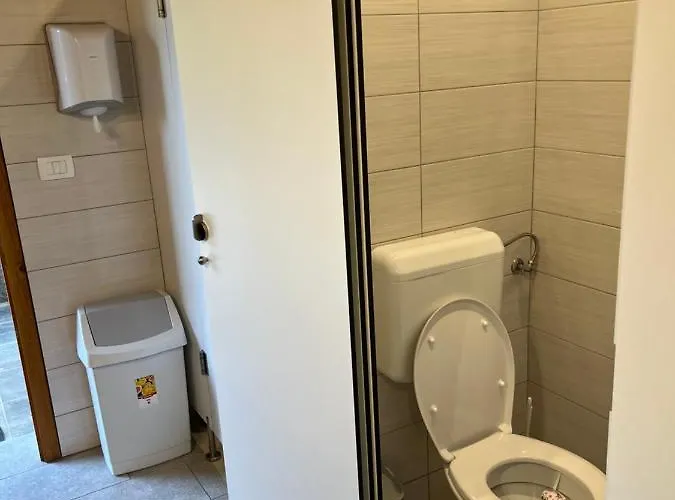 럭셔리텐트 Glamping Gozdna Jasa