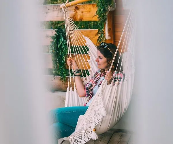 Glamping Gozdna Jasa * 보베츠