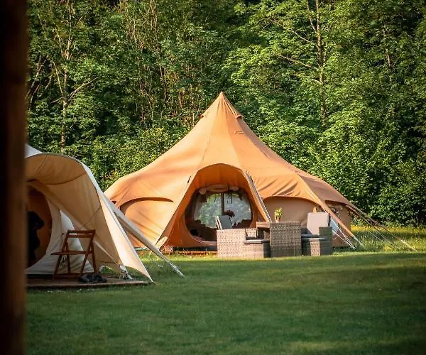 Glamping Gozdna Jasa 럭셔리텐트