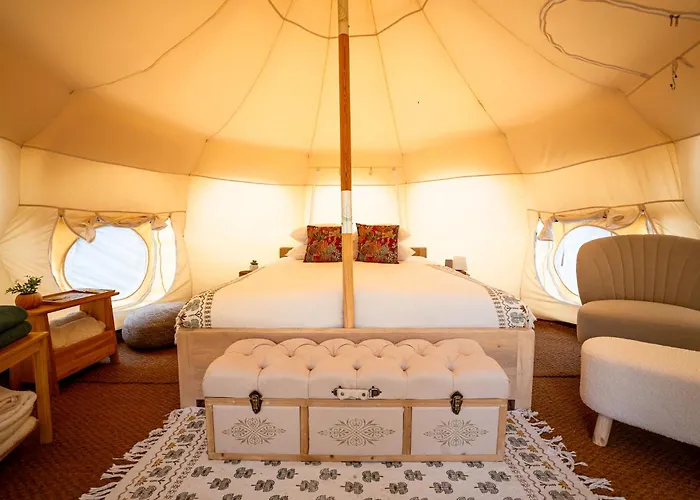 Glamping Gozdna Jasa 럭셔리텐트 보베츠