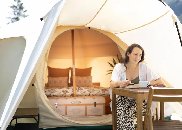 Glamping Gozdna Jasa 럭셔리텐트 *